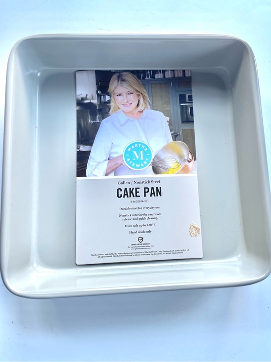 Martha Stewart Other - Martha Stewart Nonstick Steel 9" Square Cake Pan